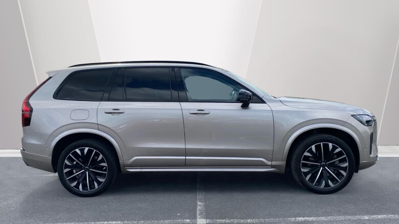 Volvo XC90 2.0 B5P Ultra Dark 5dr AWD Geartronic Petrol Estate
